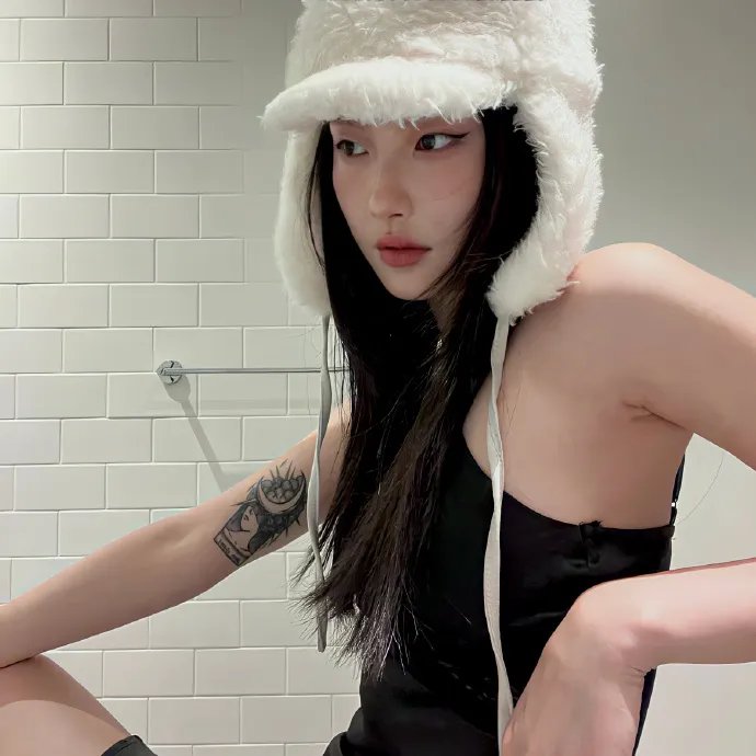 情满雪阳花
